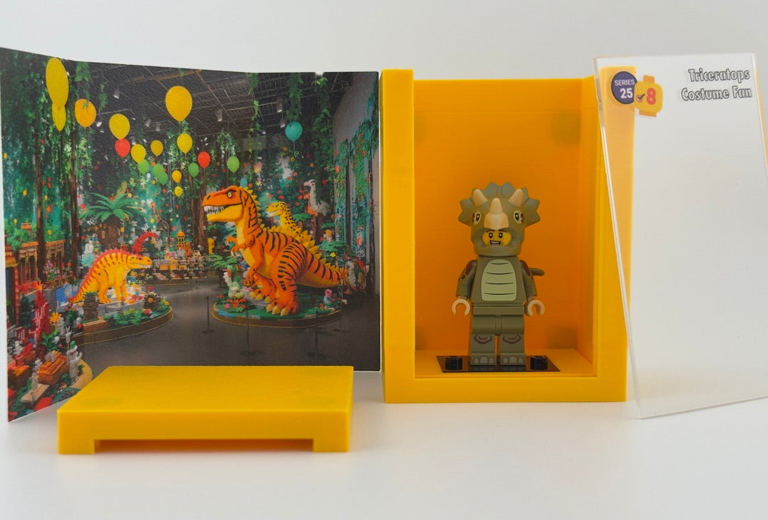 brickAtom™ Display – Chaos, Capes & Character (Series 25 CMF) 🧙‍♂️🎭