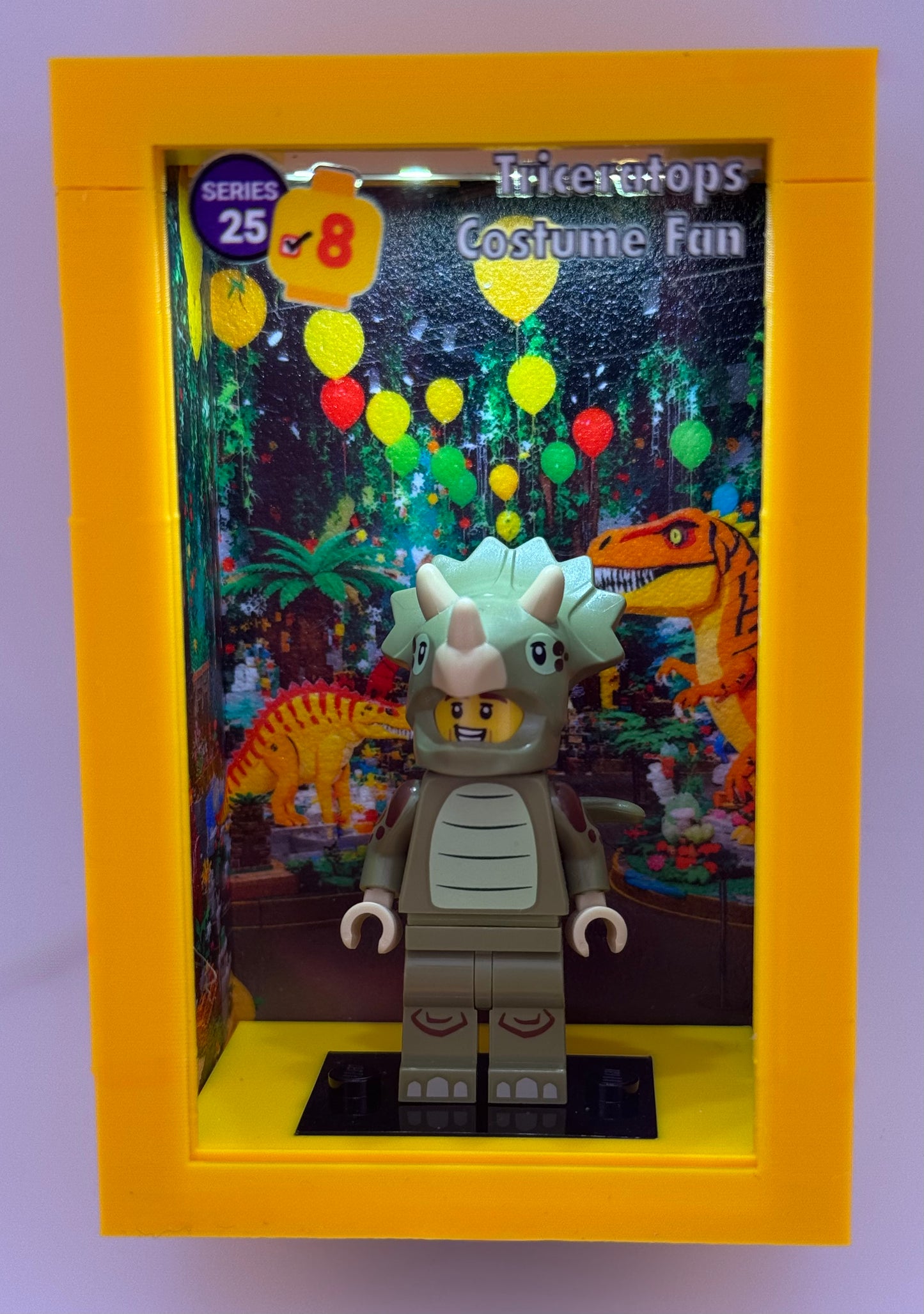 brickAtom™ Display – Chaos, Capes & Character (Series 25 CMF) 🧙‍♂️🎭