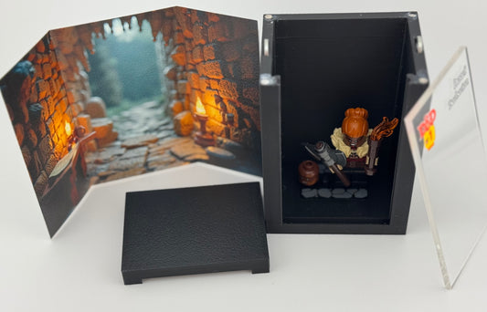 brickAtom™ Display – Dungeons, Dice & Destiny (Dungeons and Dragons Series) 🐉🎲
