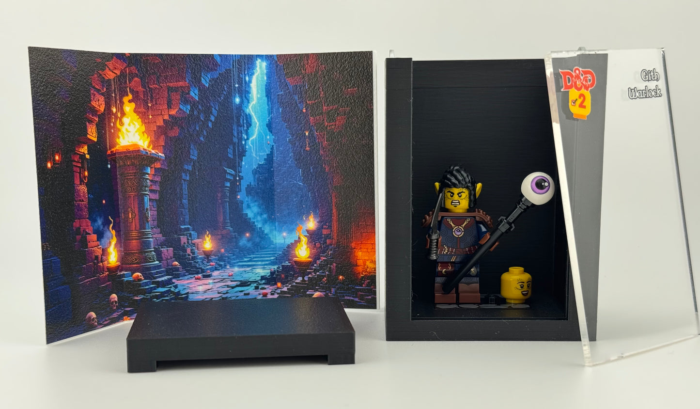 brickAtom™ Display – Dungeons, Dice & Destiny (Dungeons and Dragons Series) 🐉🎲