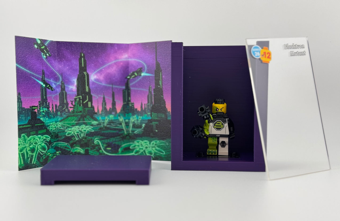 brickAtom™ Display – Space, Slime & Sci-Fi Shenanigans (Series 26 CMF) 👽🚀