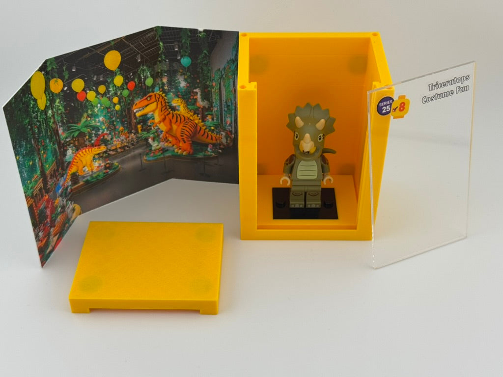 brickAtom™ Display – Chaos, Capes & Character (Series 25 CMF) 🧙‍♂️🎭
