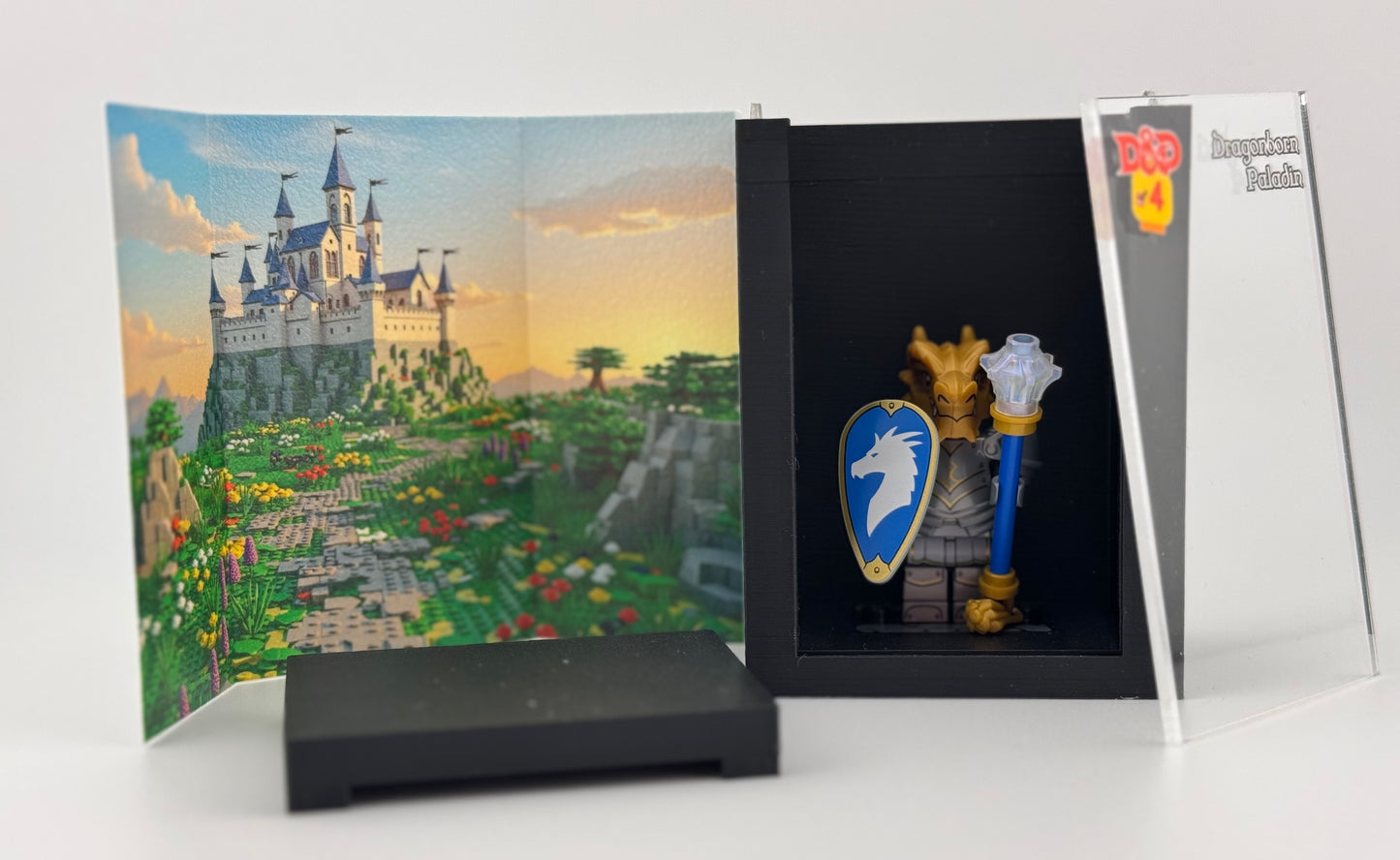 brickAtom™ Display – Dungeons, Dice & Destiny (Dungeons and Dragons Series) 🐉🎲