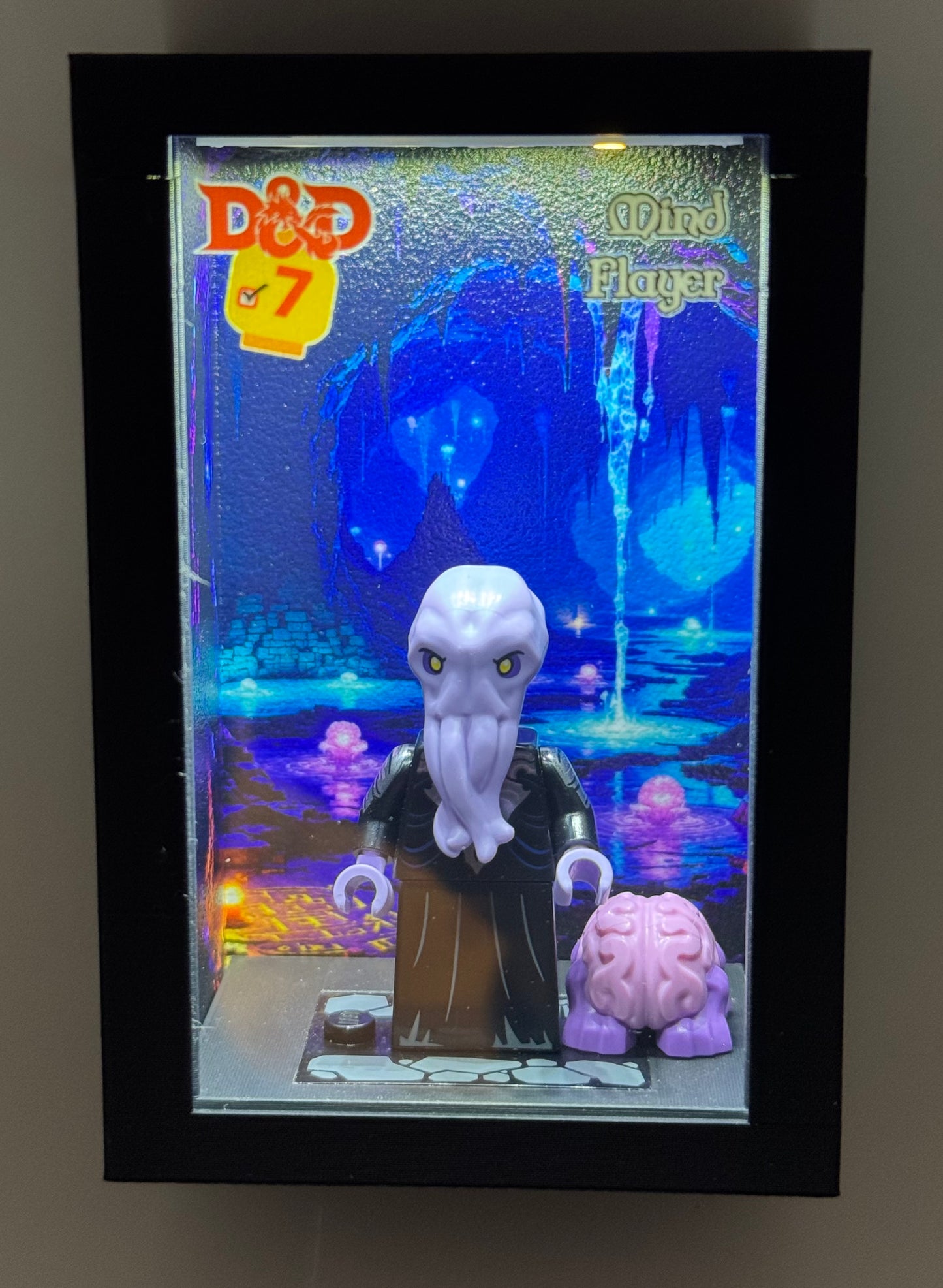 brickAtom™ Display – Dungeons, Dice & Destiny (Dungeons and Dragons Series) 🐉🎲