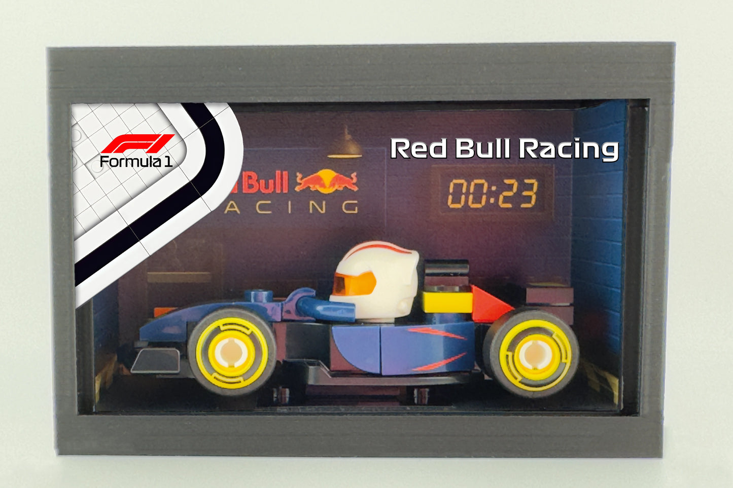 brickAtom™ Display – Formula Speed & Pit Lane Precision (LEGO® F1 Series) 🏎️🏁